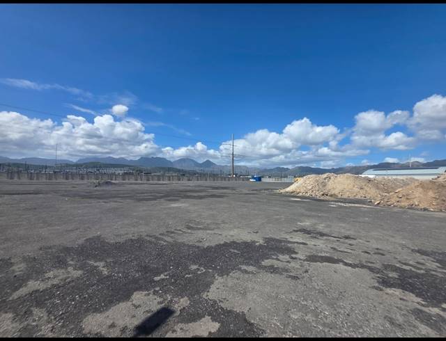 10,000M² INDUSTRIAL YARD TO LET IN STRAND INDUSTRIA